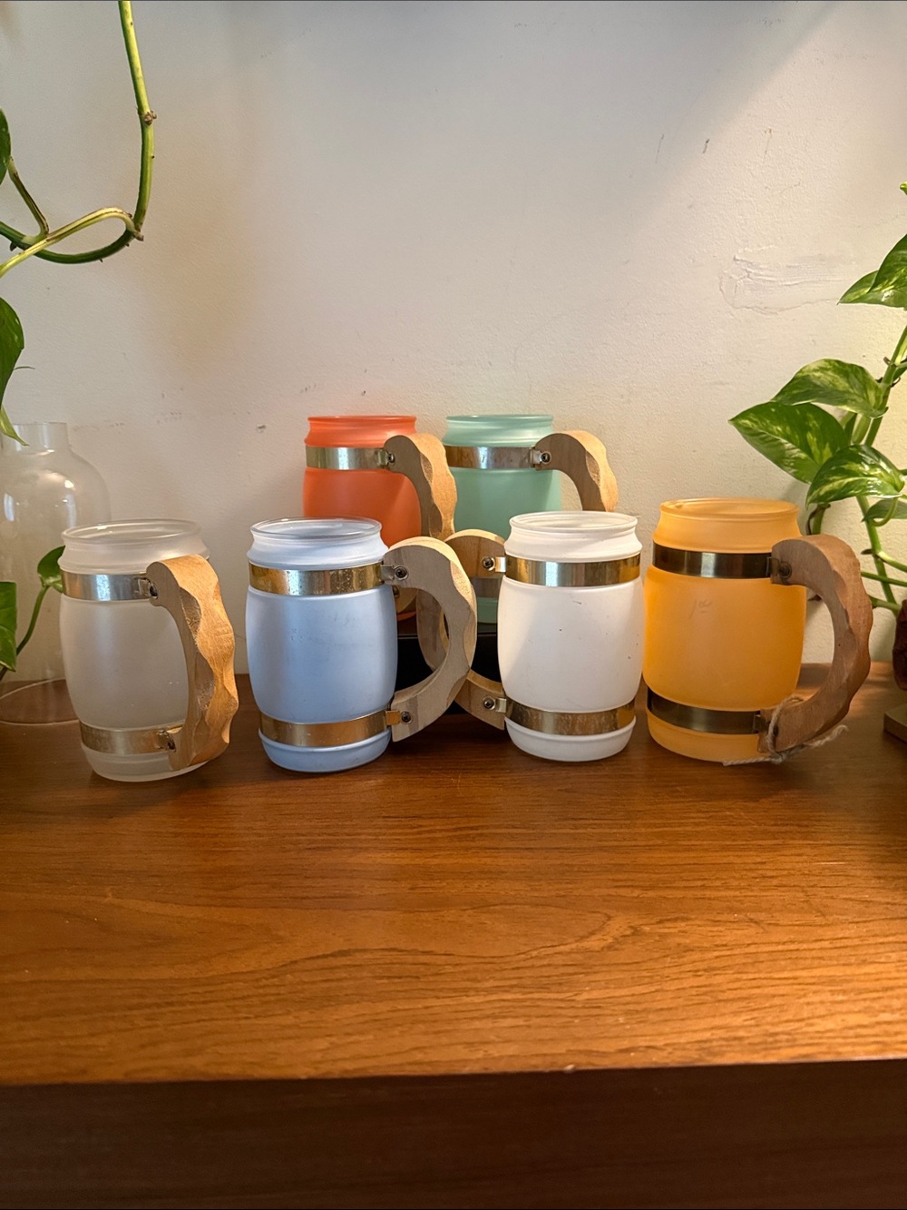 6 MCM Siesta Ware Frosted Glass Barrel Mugs with Wooden Handles & Brass Bands